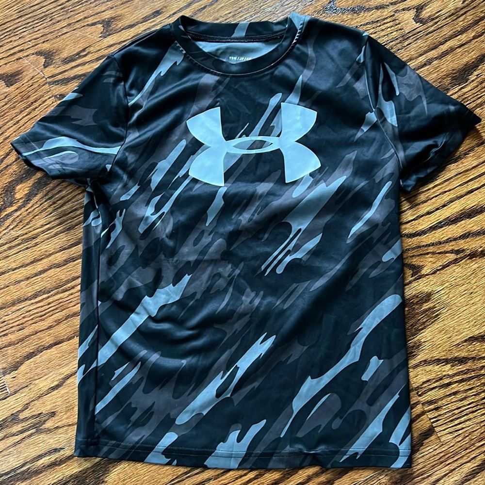 Black camo shirt